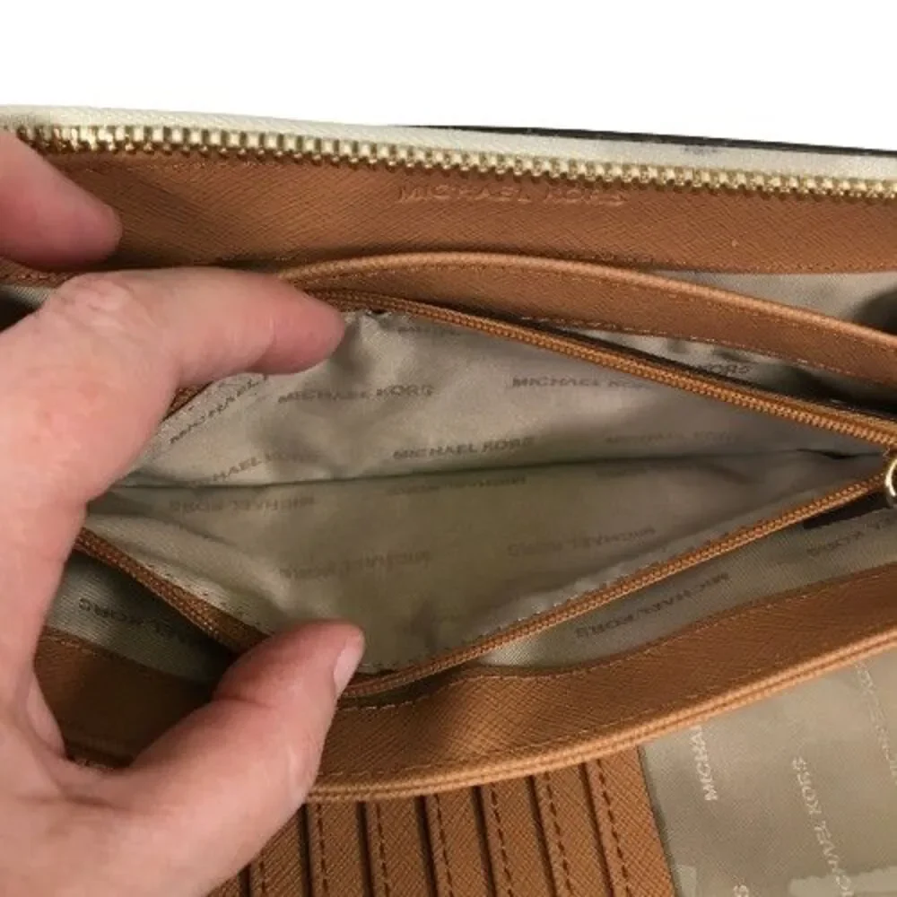 Michael Kors Jet Set Travel Vanilla Tan Leather Continental Wallet Wristlet NIB